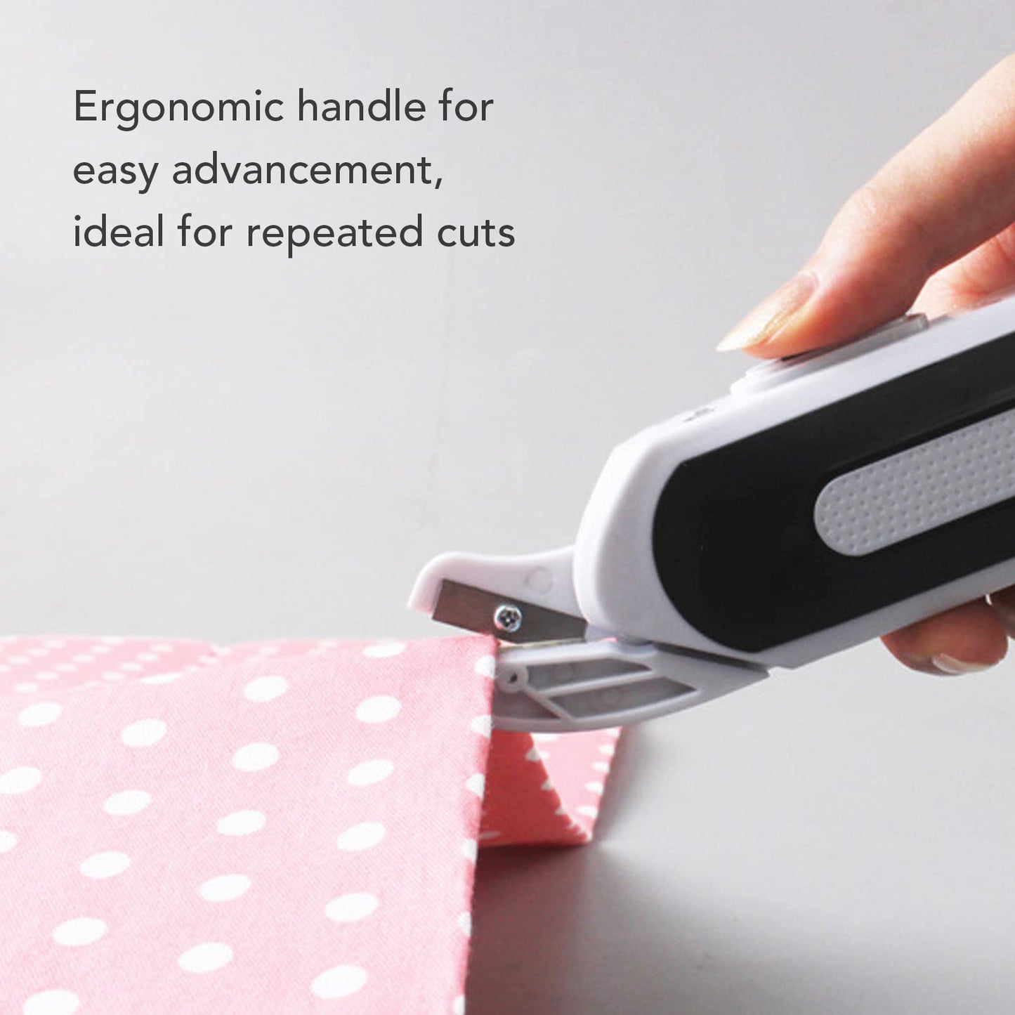 Portable Cordless Electric Scissors 4x3x16.8cm