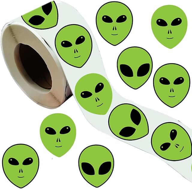 Green Alien Party Labels, 500 Pieces