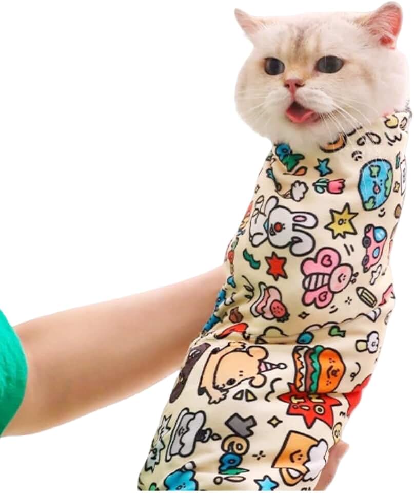 Cat grooming wrap for nail trimming and care