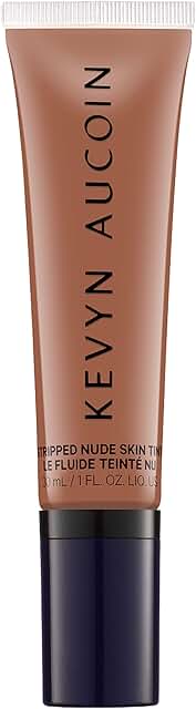 Skin tint with blue light protection and natural finish