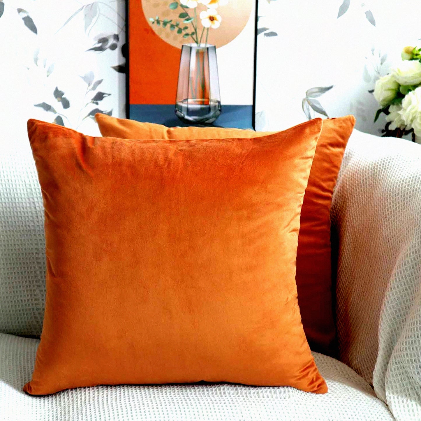 Cozy Velvet Orange Pillowcase Set - 18x18 Inch Decorative Square Cushion Covers for Couch Sofa & Bedroom - Soft & Stylish Home Decor - 45x45 Cm