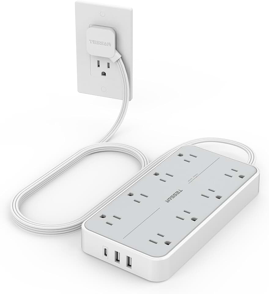 Power Strip with 8 Outlets and 3 USB Ports