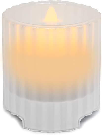 White Flameless Candle with Bluetooth Speaker
