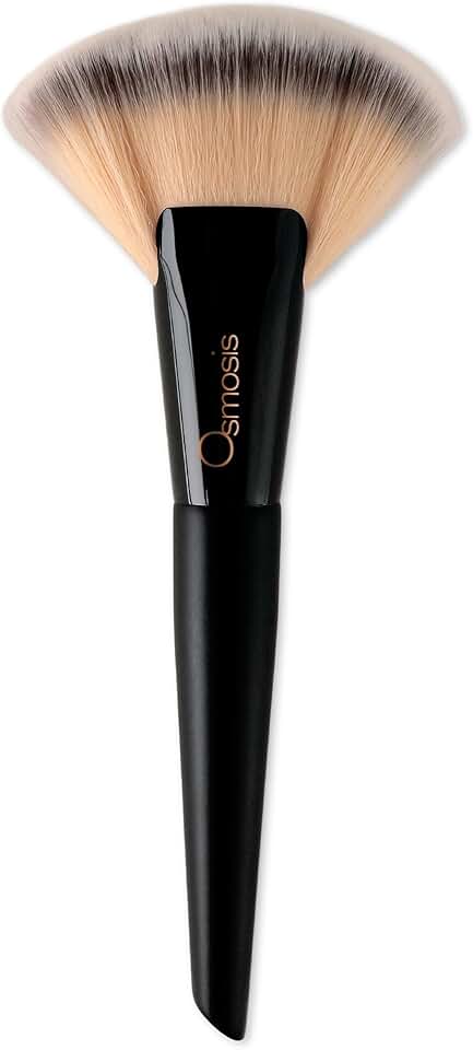 Ultimate Fan Brush for Makeup Blending
