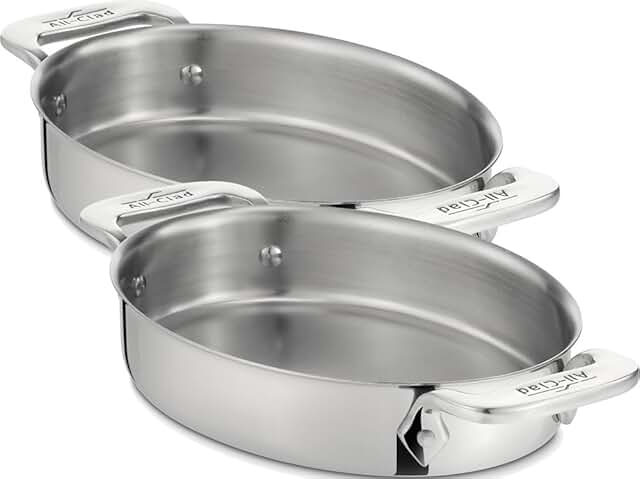 Oval stainless steel bakeware set with two pots