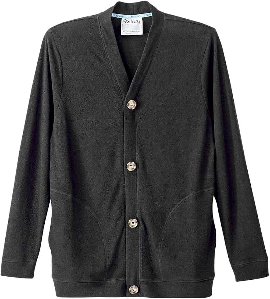 Men's cardigan with magnetic buttons