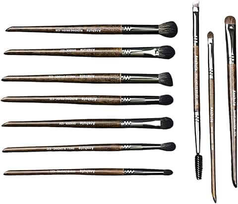 Set of 10 Natural Goat Hair Makeup Brushes with Case