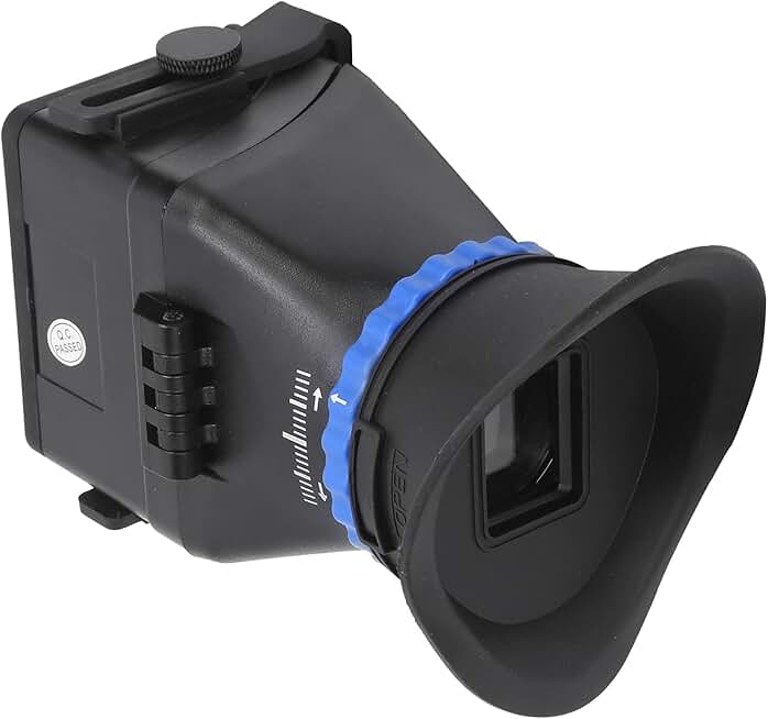 Viewfinder with 3X Magnification and Sunshade Hood