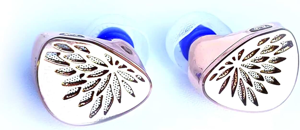 Limited Edition Snake-Inspired In-Ear Headphones