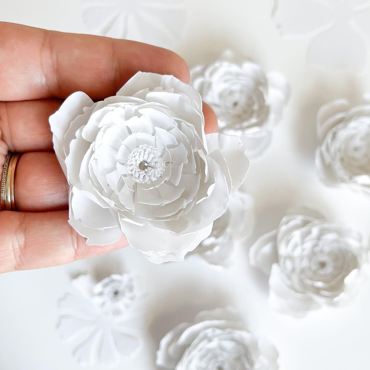 Lightweight White Pearlescent Cardstock, 50 Sheets