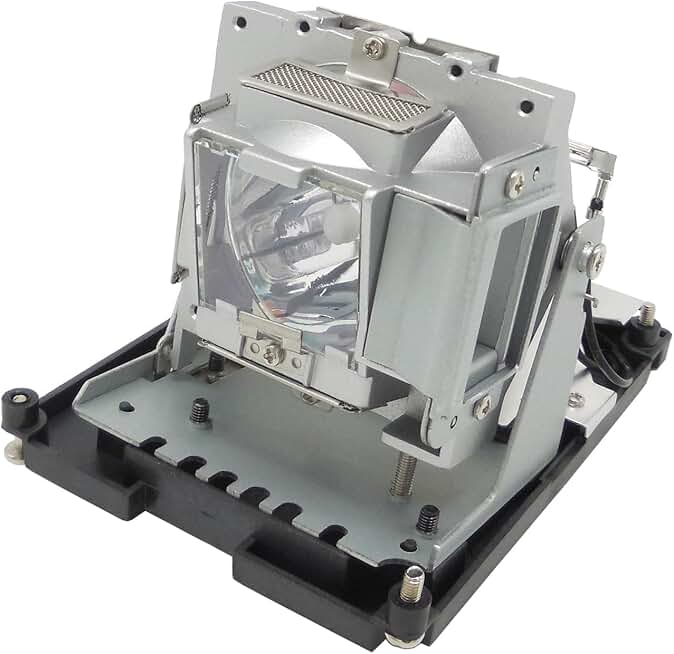 Replacement projector lamp with housing for D940VX and D945VX