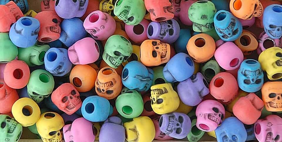 Antiqued Circus Multi Skull Beads 11x9mm, 1/4 lb