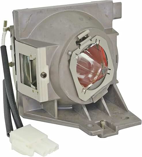 Replacement lamp bulb with housing for projector
