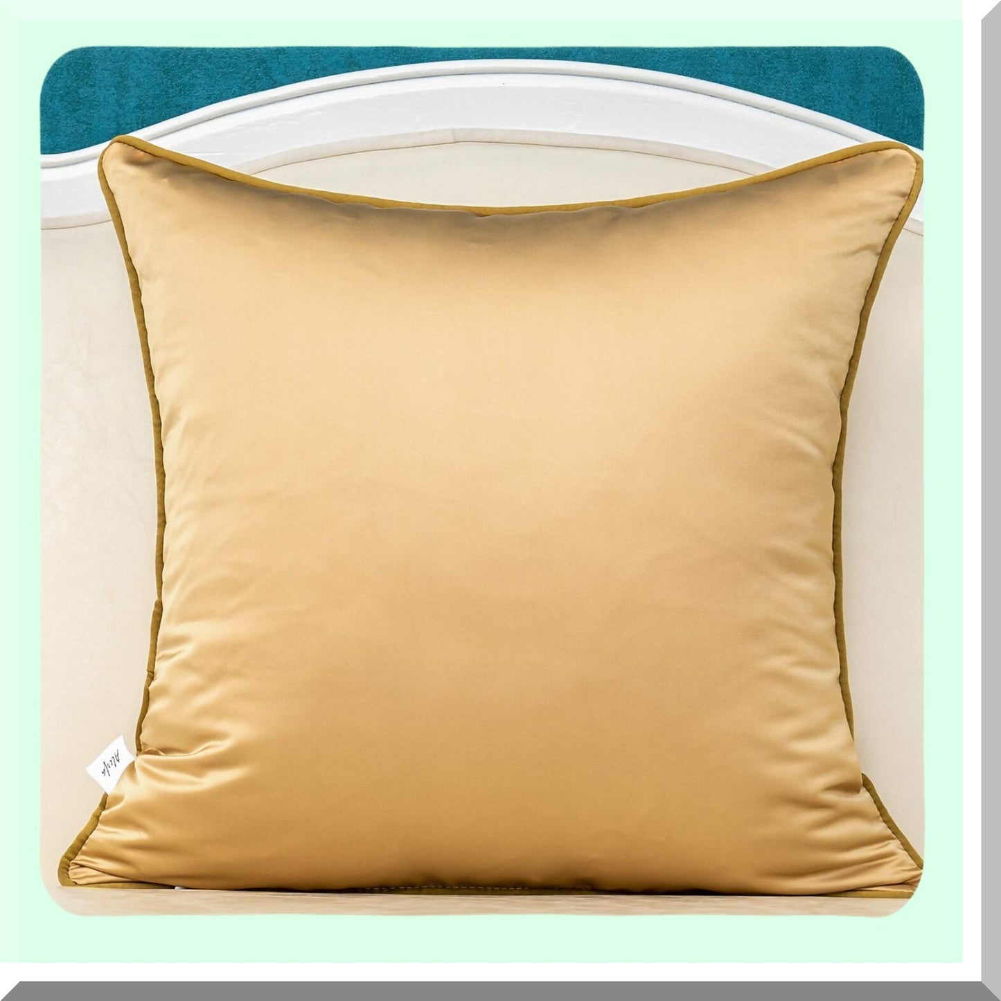 Luxury Gold Striped Velvet Cushion Cover - Modern Geometric Patchwork Lumbar Throw Pillow for Living Room, Bedroom, Car - Khaki White Theme
