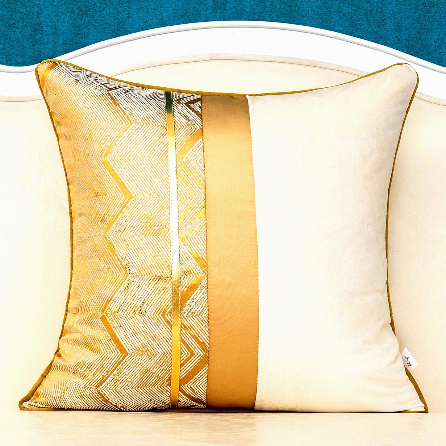 Luxury Gold Striped Velvet Cushion Cover - Modern Geometric Patchwork Lumbar Throw Pillow for Living Room, Bedroom, Car - Khaki White Theme