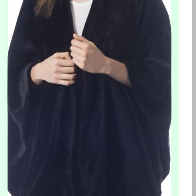 CozyWrap Luxe: Lightweight Fringe Blanket Poncho for Women - Perfect for Home Lounging, Winter Capes, Fall Accessories, Travel, and Gifts