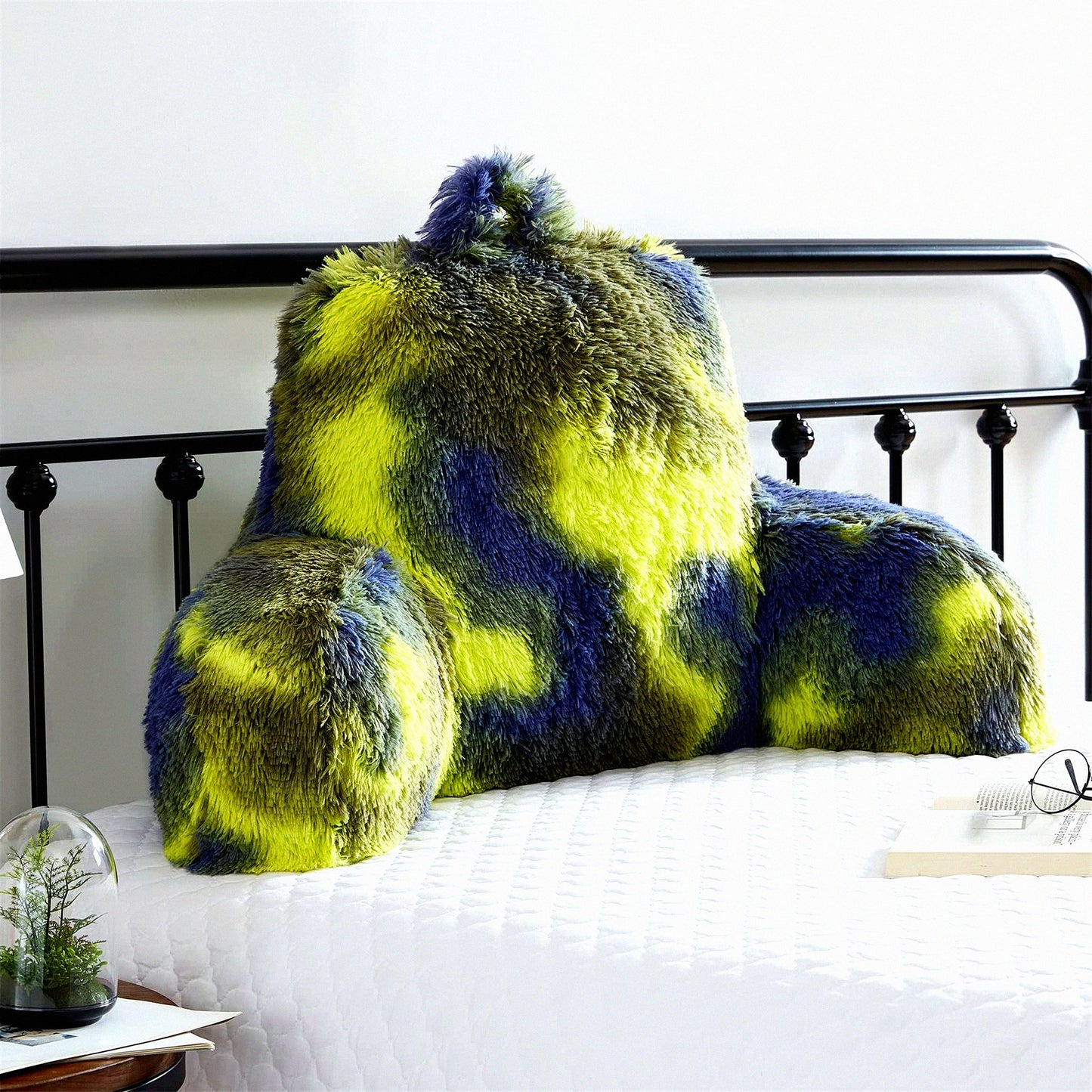 Camo Comfort Rest Pillow - Cozy Lounge Cushion with Arms for Adults & Kids - Back Support for Couch Chair - Functional Wedge Pillow