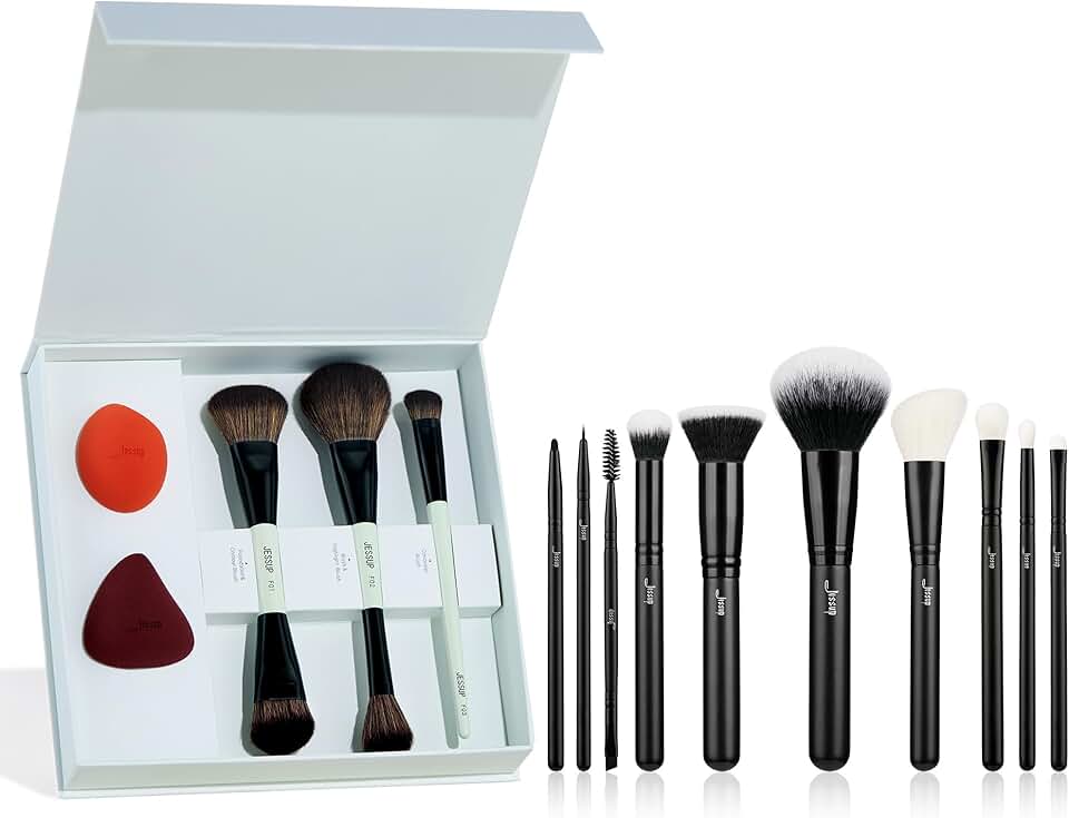 Face makeup brushes and sponge set bundle