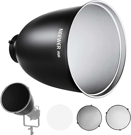 Deep Focus Reflector with Honeycomb Grids and Diffuser