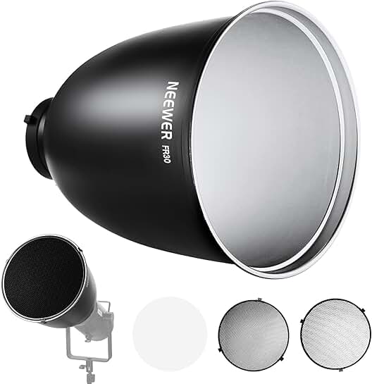 Deep Focus Reflector with Honeycomb Grids and Diffuser