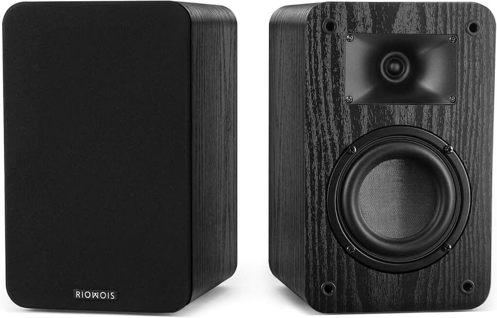 Passive bookshelf speakers with 4-inch woofer and silk dome tweeter