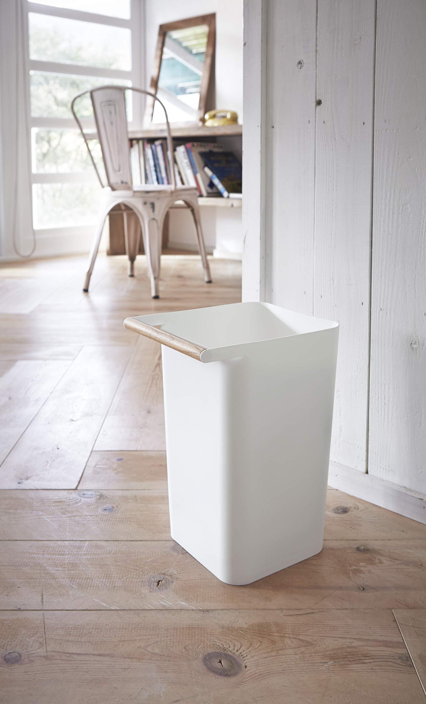 home Como Trash Can, One Size, White  3132