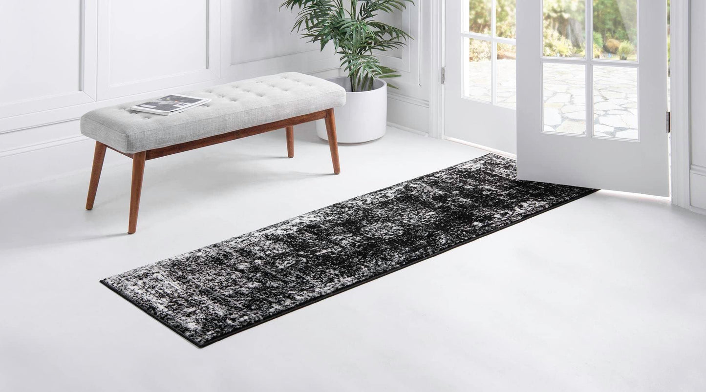 Sofia Traditional Vintage Black Runner Rug 2' x 7')