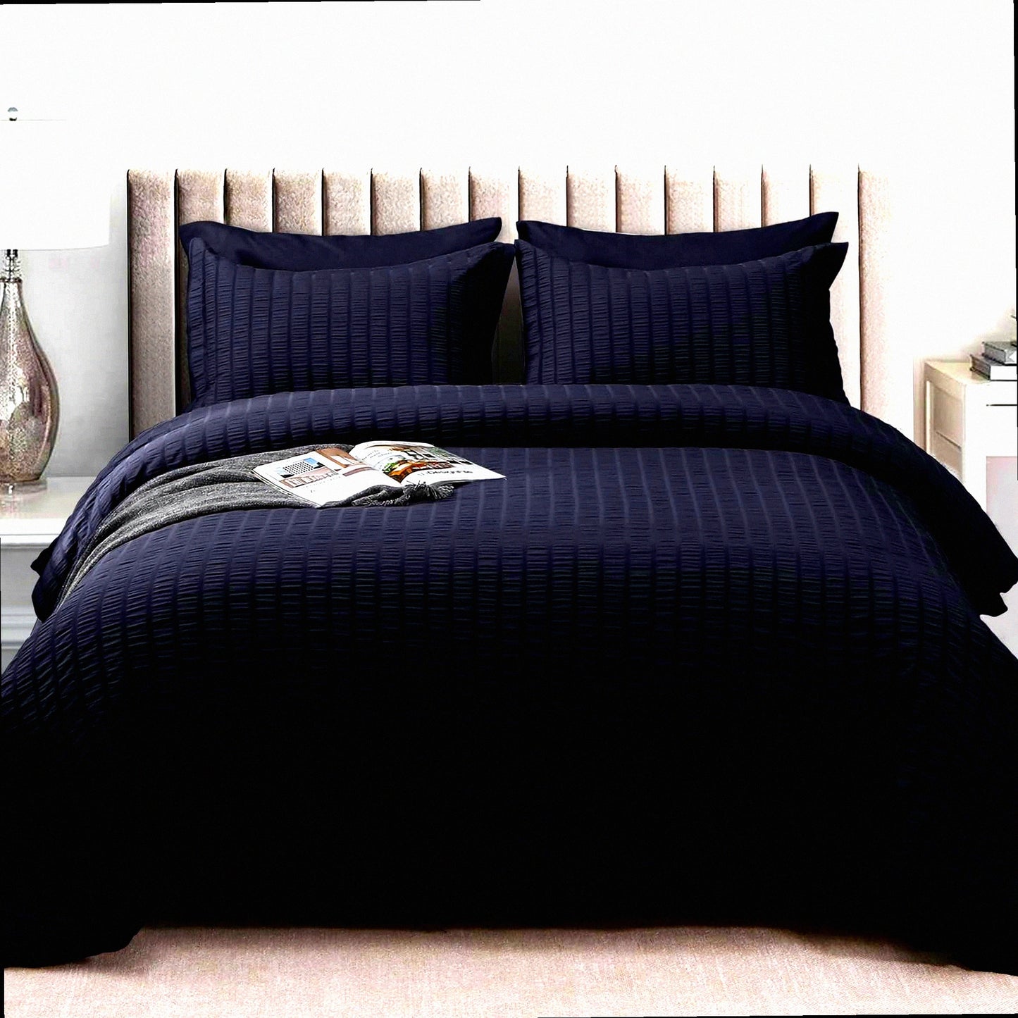 Luxury Black Seersucker Comforter Set - 3 Piece Bedding Set with Pillow Shams - Queen Size Bed Set for Bedroom - Soft and Cozy Comforter Set