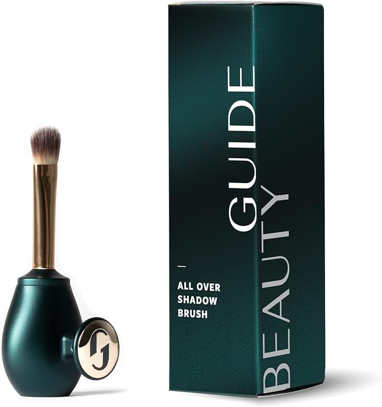 All-Over Eye Shadow Brush with Ergonomic Handle