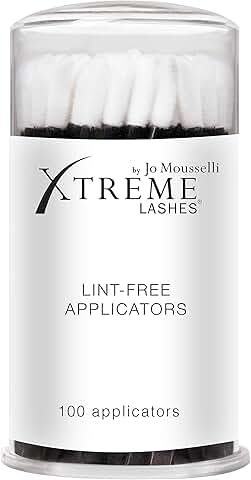 Lint-free applicators for precise eyelash extension application