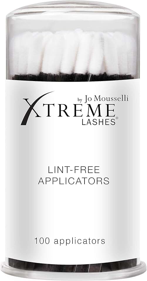 Lint-free applicators for precise eyelash extension application