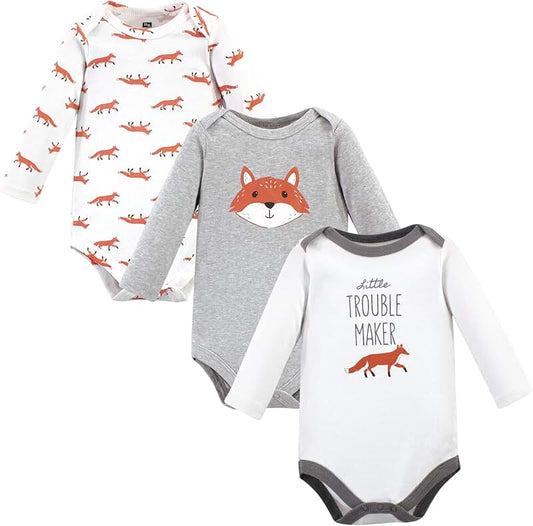 Three-pack baby bodysuits