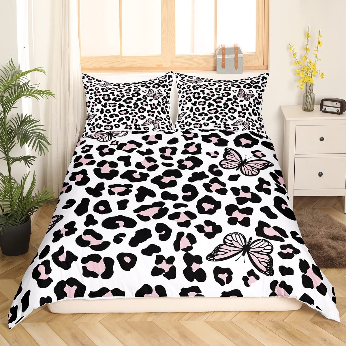 Leopard Print Duvet Cover,Butterfly Bedding Set Queen Size for Kids Boys Girls,Pink Cheetah Print Comforter Cover for Bedroom,Wild Animal Quilt Cover with 2 Pillow Shams Soft