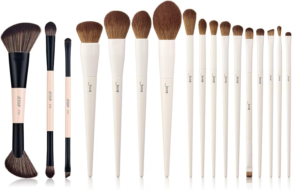 Travel Makeup Brush Set with Additional Brushes