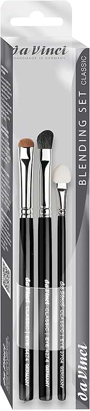 Three-piece da Vinci blending brush set with instructions