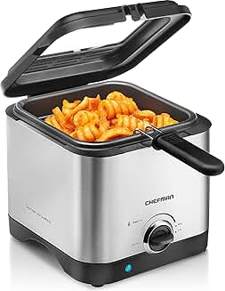 Compact deep fryer with 1.6-quart basket and adjustable temperature