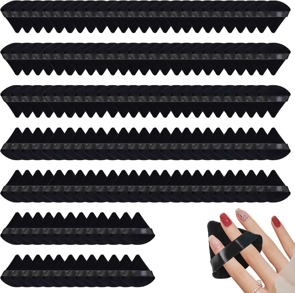 150 Soft Triangle Powder Puffs for Face and Body