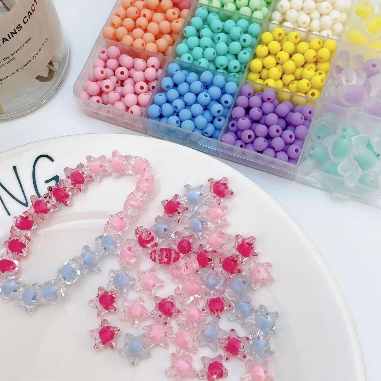 800pcs Colorful Round Beads for Jewelry Making Kit