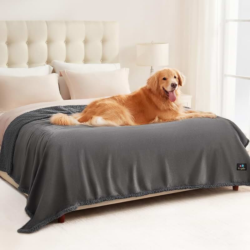 Waterproof Sherpa Fleece Dog and Cat Blanket