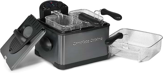 Electric deep fryer with 3 baskets and lid