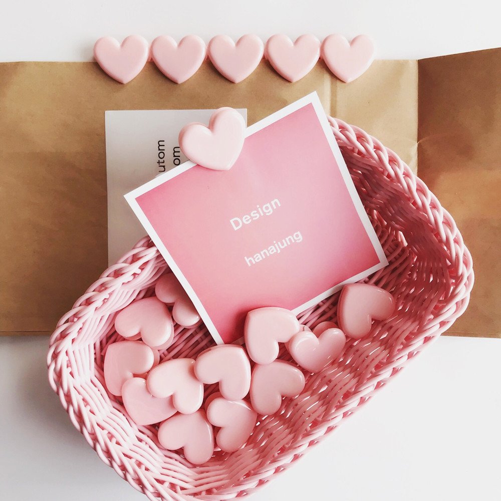 Pink heart-shaped mini binder clips, 20-pack