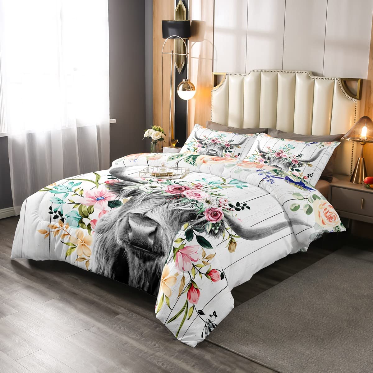 Highland Cow Flower Comforter Set Bull Cattle Bedding Set Decor Western Funny Animal Comforter Wildlife Farmhouse Cow White Wooden Quilt Set Room 2Pcs Twin Size