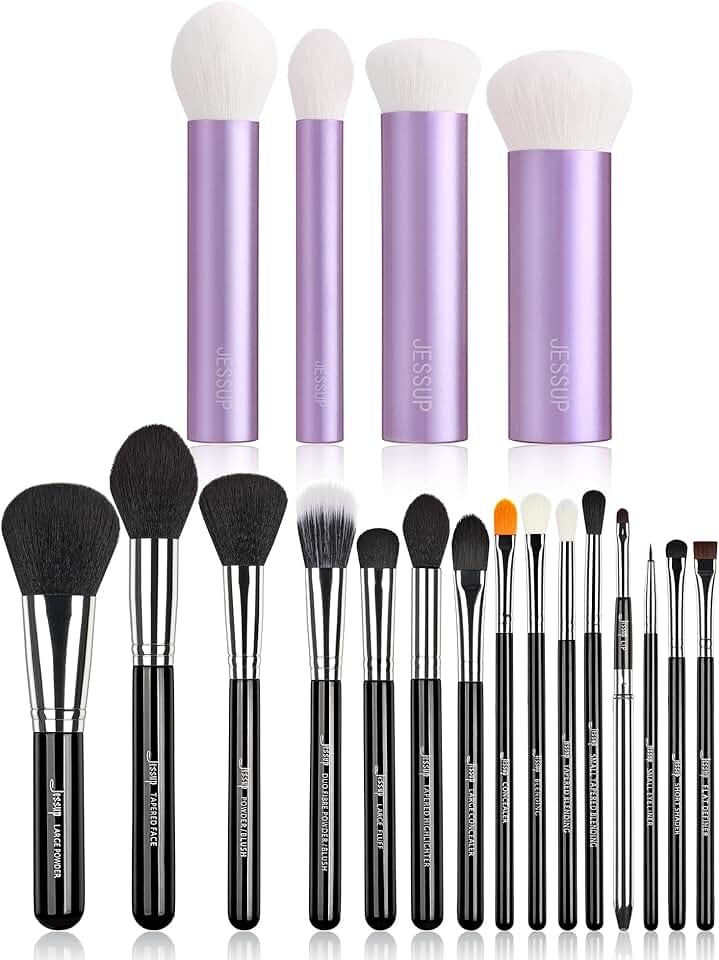 15-piece makeup brush set with face kabuki brushes