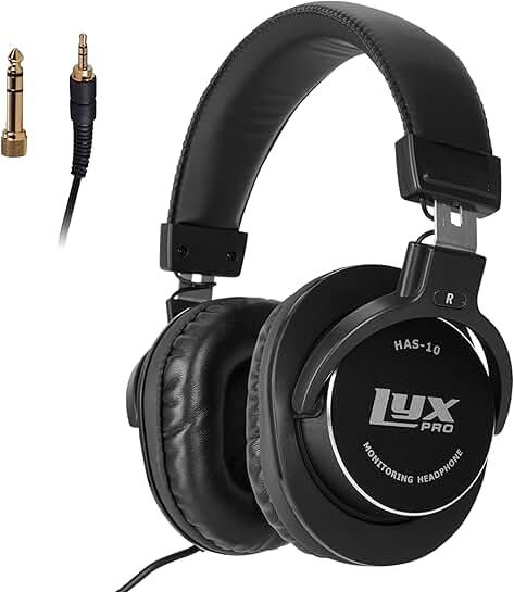 Closed-back over-ear studio monitor headphones for mixing and listening