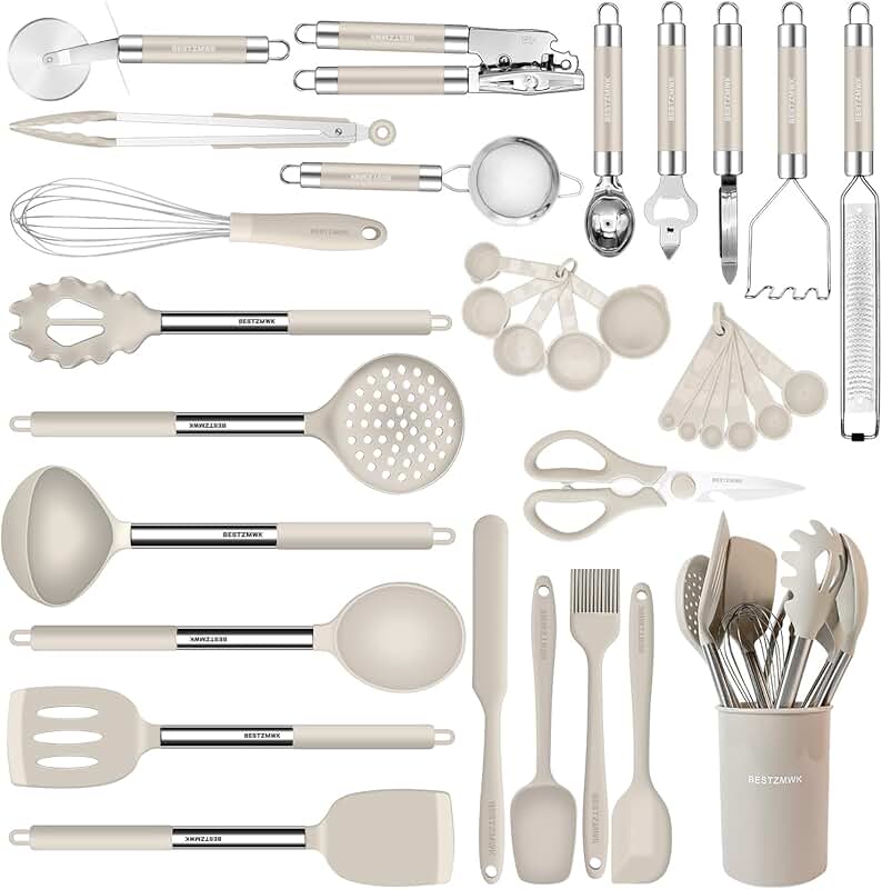 7-Piece Cast Iron Cookware Set with Lids