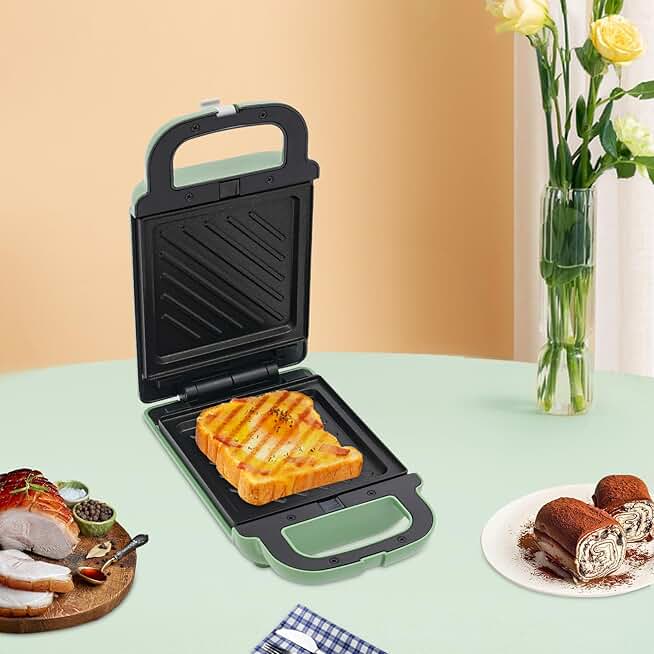 Single-plate sandwich maker with non-stick pan