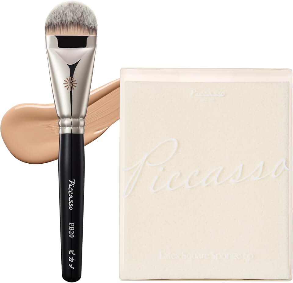 Foundation Brush and Makeup Sponges for Flawless Finish