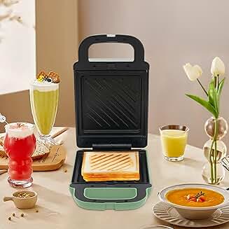 Personal non-stick sandwich and pizza maker in green