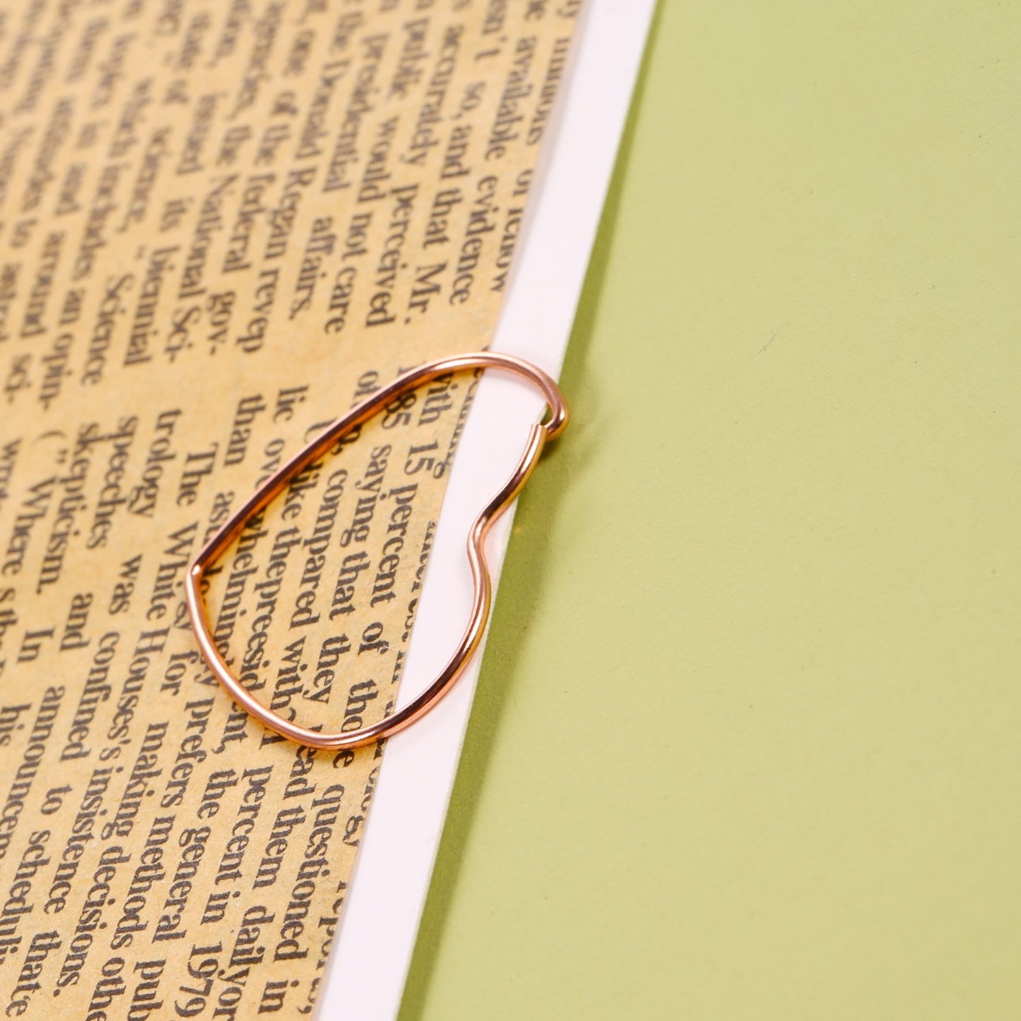 100 Mini Heart-Shaped Metal Paper Clips in Rose Gold