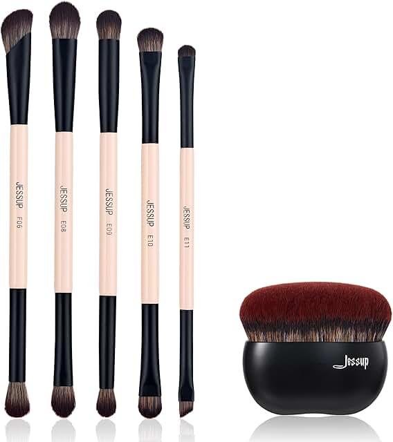 Eye and foundation makeup brushes bundle